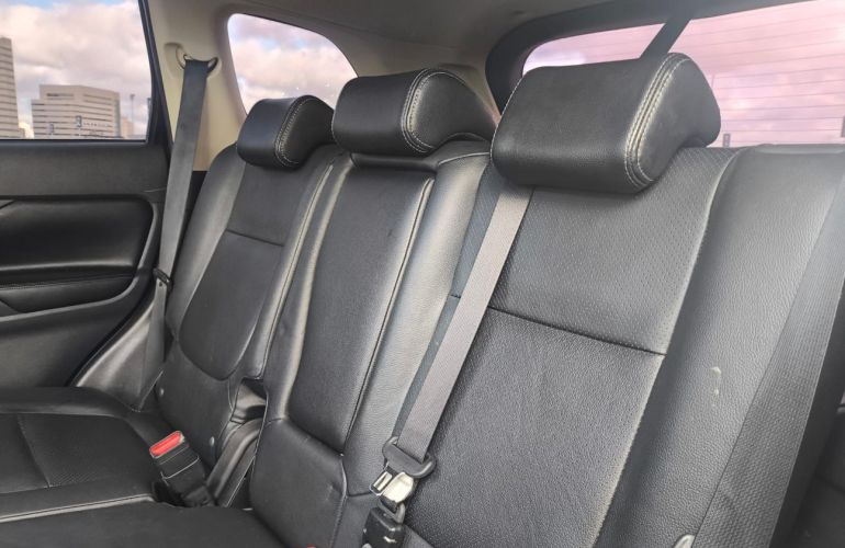 Mitsubishi Outlander 2.0 16v - Foto #10