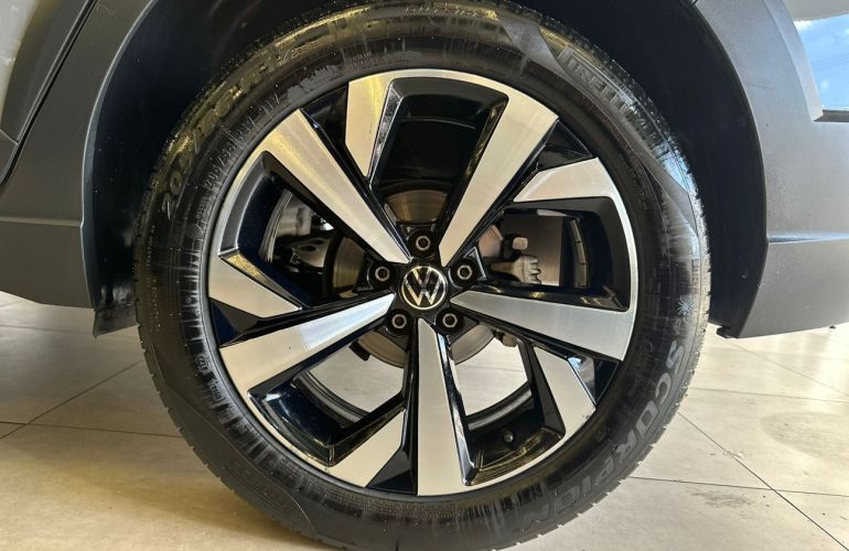 Volkswagen Nivus 1.0 200 TSi Total Highline - Foto #7