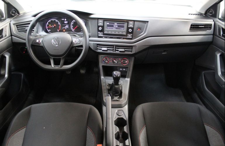 Volkswagen Polo 1.0 MPi Track - Foto #7