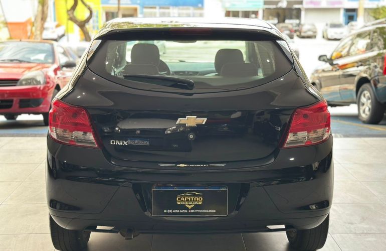 Chevrolet Onix 1.0 MPFi Joy 8v - Foto #5