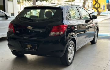 Chevrolet Onix 1.0 MPFi Joy 8v - Foto #6