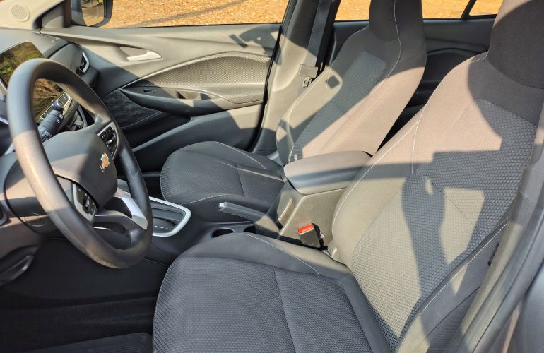 Chevrolet Onix Plus 1.0 Turbo LT (Aut) - Foto #8