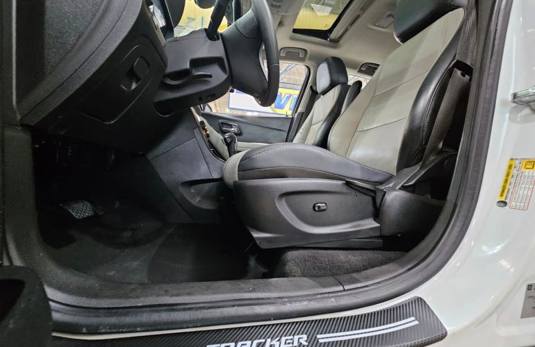 Chevrolet Tracker 1.8 MPFi LTZ 4x2 16v - Foto #2