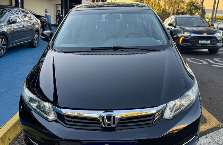 Honda Civic 1.8 Lxl SE 16v - Foto #2