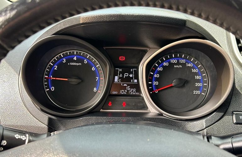 Hyundai Hb20s 1.6 Premium 16v - Foto #4