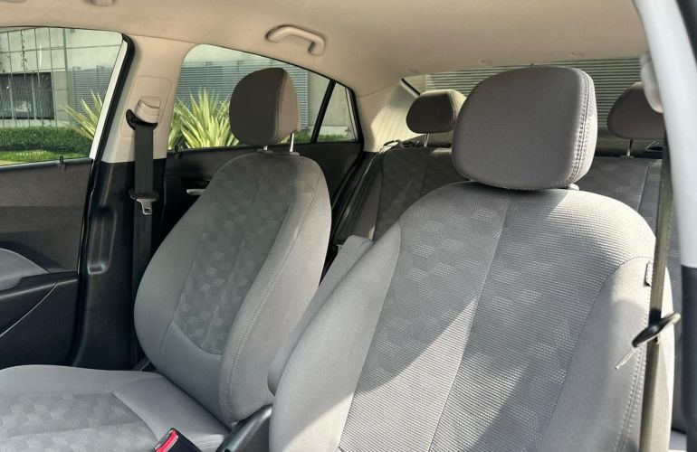 Hyundai Hb20s 1.6 Premium 16v - Foto #6