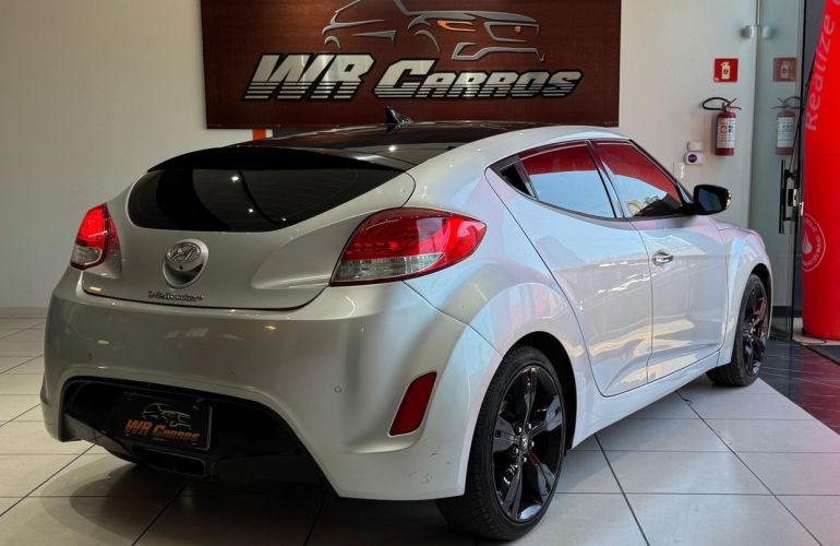 Hyundai Veloster 1.6 16v - Foto #4