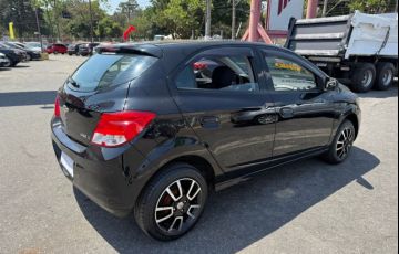 Chevrolet Onix 1.0 MPFi LT 8v - Foto #5
