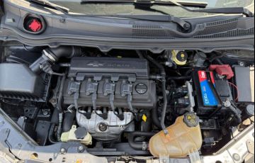 Chevrolet Onix 1.0 MPFi LT 8v - Foto #8