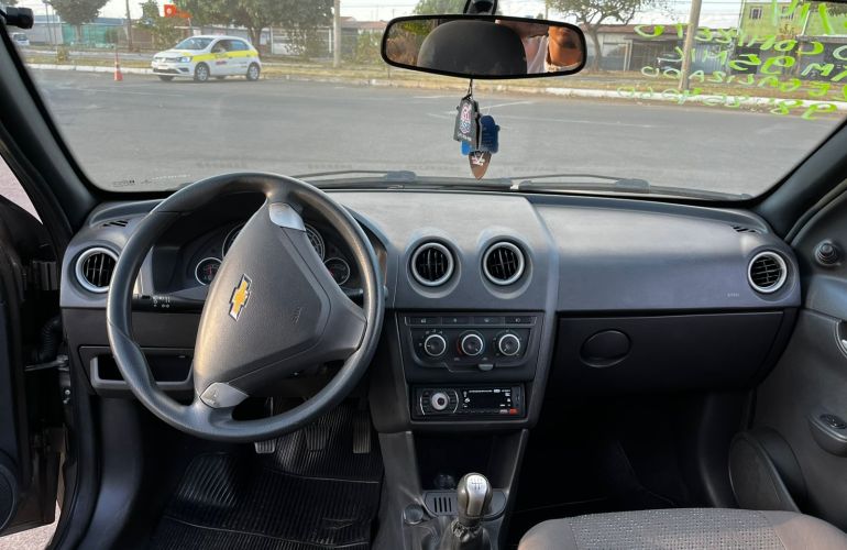 Chevrolet Celta LT 1.0 (Flex) - Foto #2