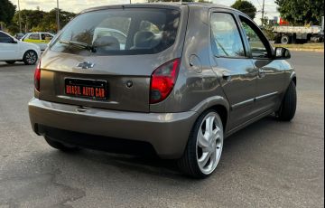 Chevrolet Celta LT 1.0 (Flex) - Foto #4