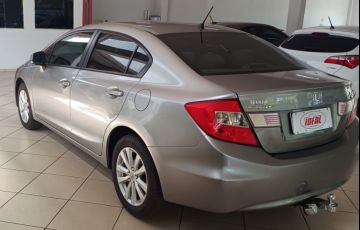 Honda Civic LXS 1.8 i-VTEC (Aut) (Flex) - Foto #4