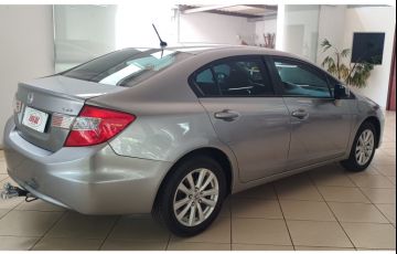 Honda Civic LXS 1.8 i-VTEC (Aut) (Flex) - Foto #5