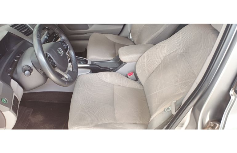 Honda Civic LXS 1.8 i-VTEC (Aut) (Flex) - Foto #6