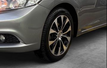 Honda Civic 2.0 LXR 16v - Foto #5
