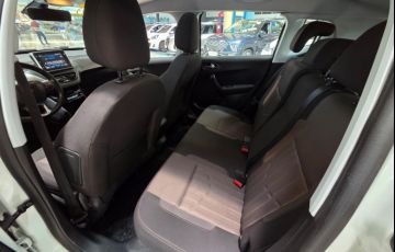 Peugeot 2008 1.6 16V Griffe - Foto #7