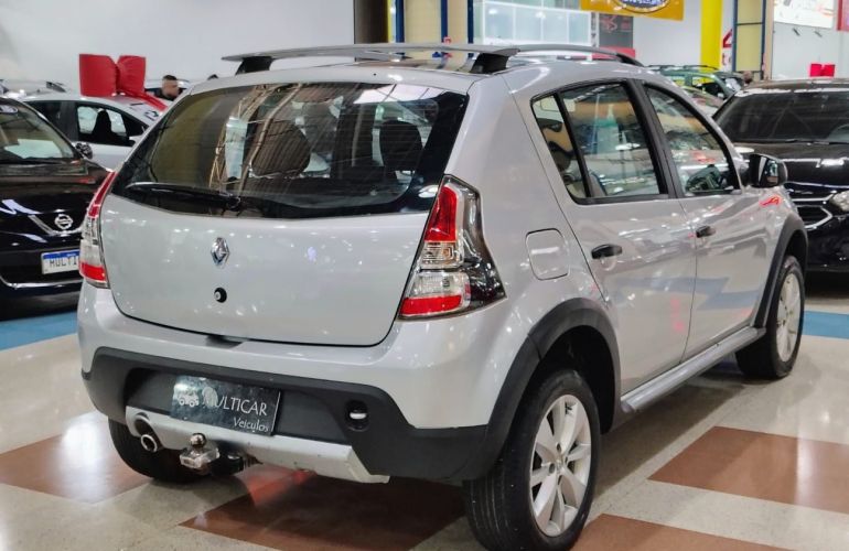 Renault Sandero 1.6 Stepway 16v - Foto #6