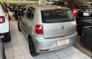 Volkswagen Fox 1.0 Mi 8v - Foto #2