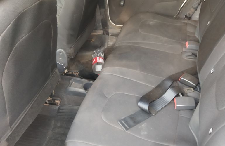 Fiat Siena EL 1.4 8V (Flex) - Foto #2