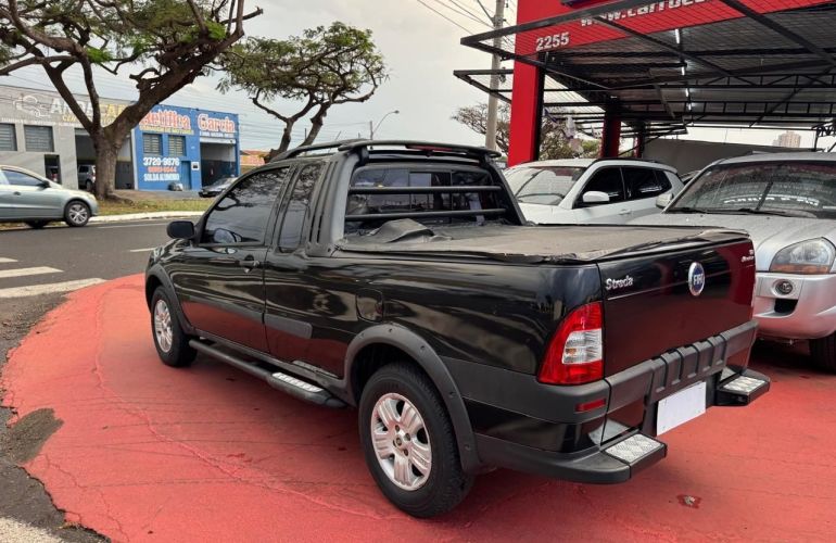 Fiat Strada 1.8 MPi Adventure CE 8v - Foto #1