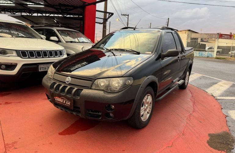 Fiat Strada 1.8 MPi Adventure CE 8v - Foto #4