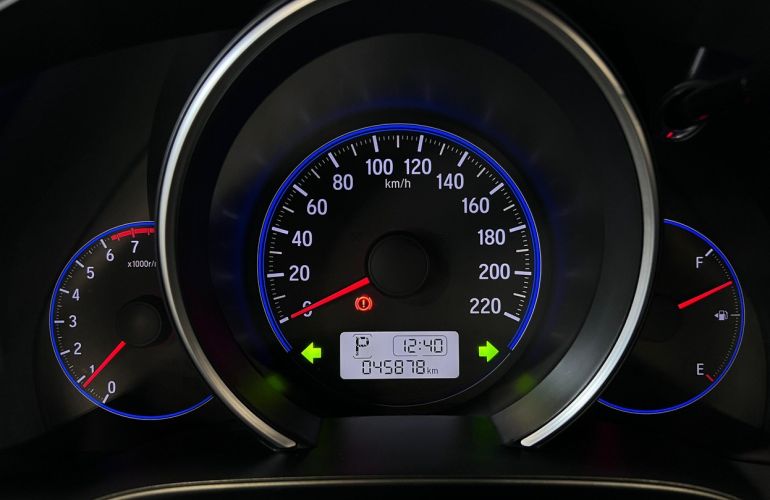 Honda Fit 1.5 LX 16v - Foto #5