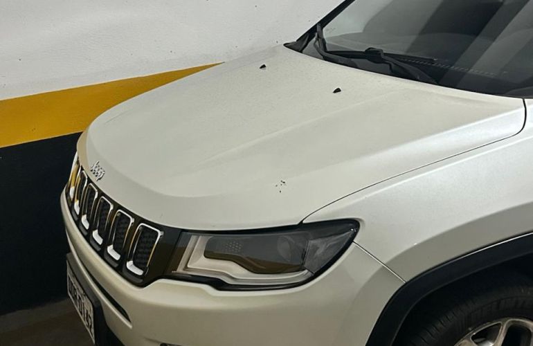 Jeep Compass 2.0 Limited (Aut) (Flex) - Foto #1