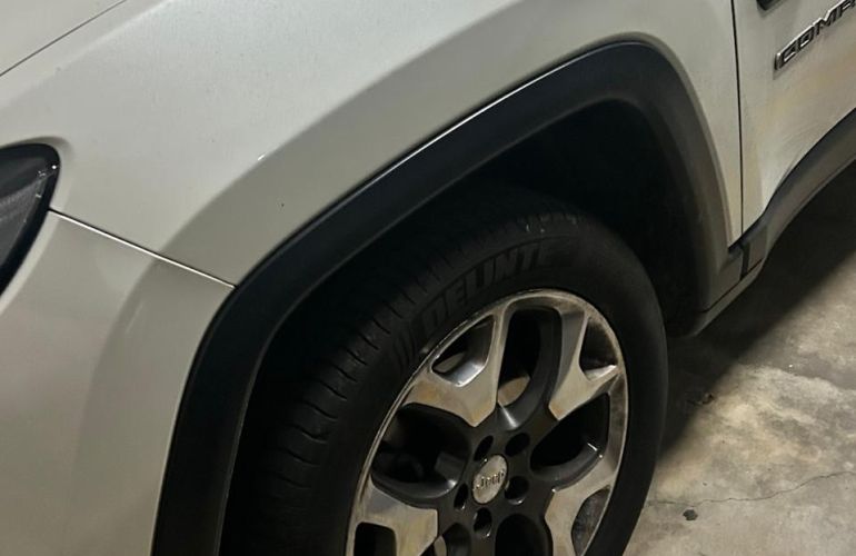Jeep Compass 2.0 Limited (Aut) (Flex) - Foto #4