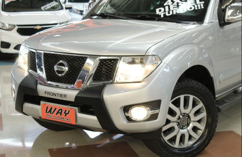 Nissan Frontier 2.5 SL 4x4 CD Turbo Eletronic - Foto #5