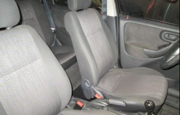 Chevrolet Corsa Hatch Maxx 1.4 (Flex) - Foto #7