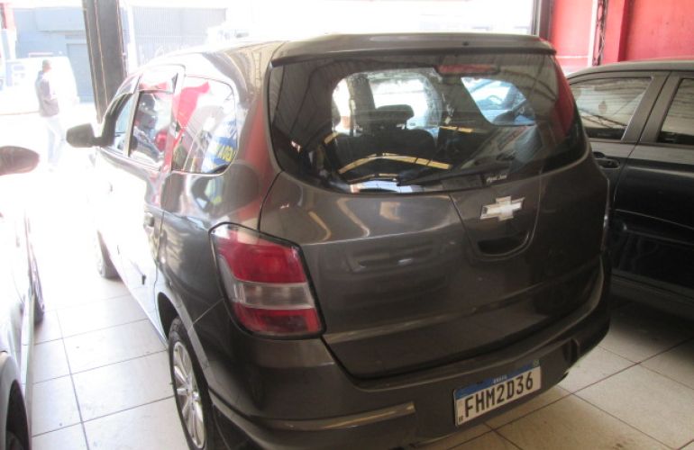 Chevrolet Spin LT 5S 1.8 (Aut) (Flex) - Foto #4