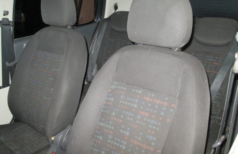 Fiat Uno Vivace 1.0 8V (Flex) 4p - Foto #7