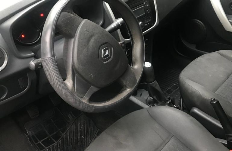Renault Sandero Expression 1.6 8V (Flex) - Foto #5