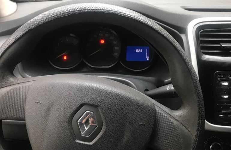 Renault Sandero Expression 1.6 8V (Flex) - Foto #6