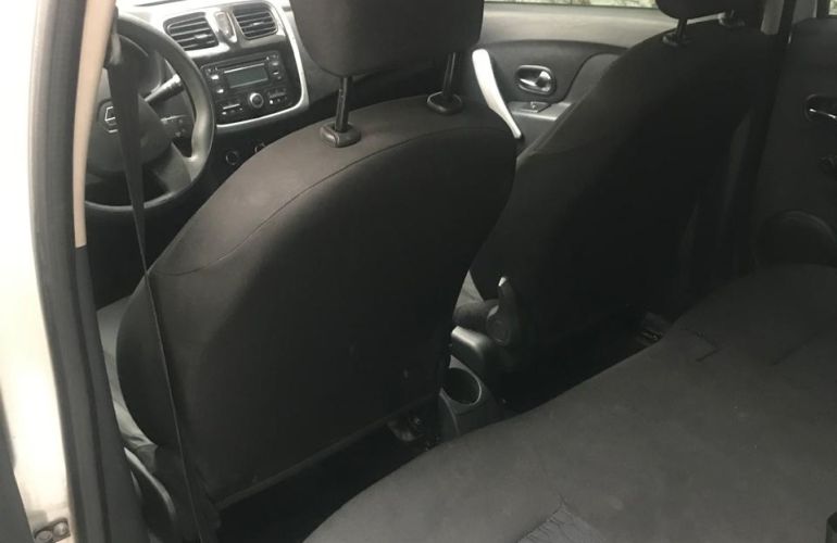 Renault Sandero Expression 1.6 8V (Flex) - Foto #8