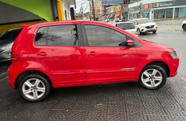 Volkswagen Fox 1.0 MPi Comfortline 12v - Foto #4