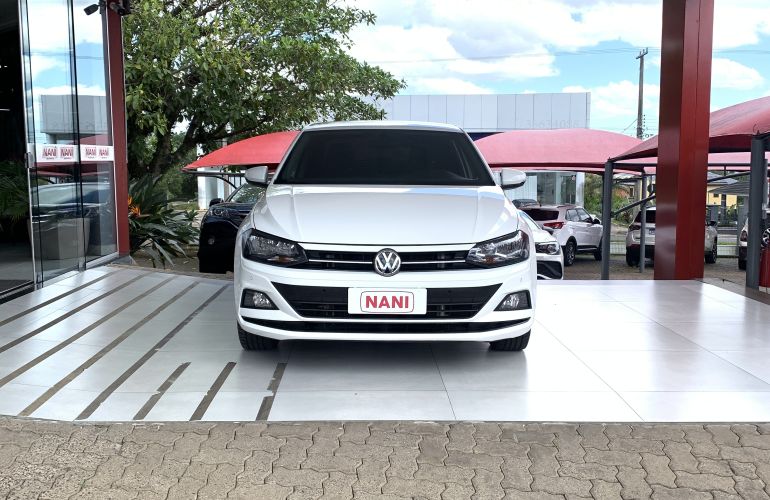 Volkswagen Virtus 200 TSI Comfortline (Aut) (Flex) - Foto #2
