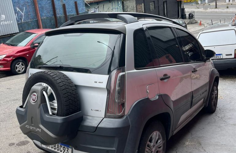 Fiat Idea Adventure 1.8 16V E.TorQ Dualogic (Flex) - Foto #5