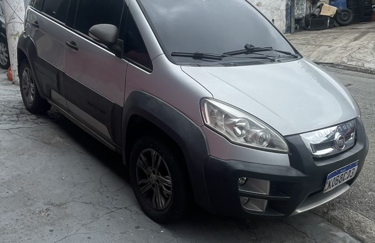 Fiat Idea Adventure 1.8 16V E.TorQ Dualogic (Flex) - Foto #4