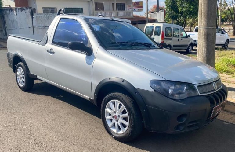 Fiat Strada 1.8 MPi Trekking CS 8v - Foto #1