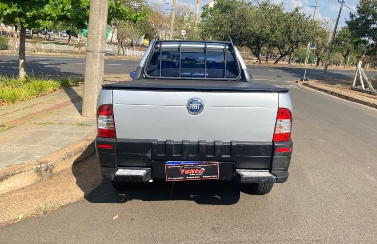 Fiat Strada 1.8 MPi Trekking CS 8v - Foto #4