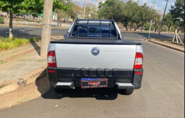 Fiat Strada 1.8 MPi Trekking CS 8v - Foto #4