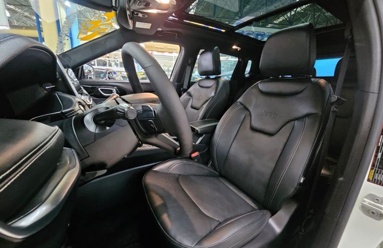 Jeep Compass 1.3 T270 Turbo S - Foto #2