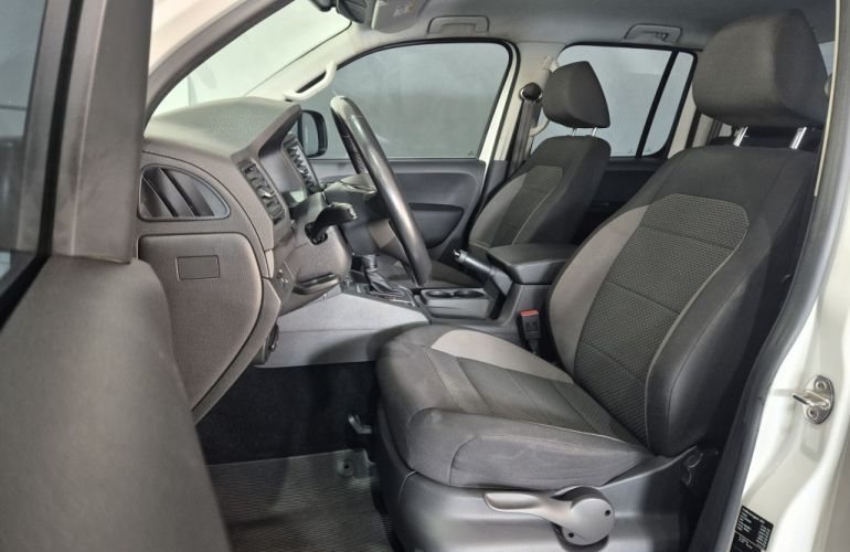 Volkswagen Amarok 3.0 CD V6 Comfortline 4Motion (Aut) - Foto #5