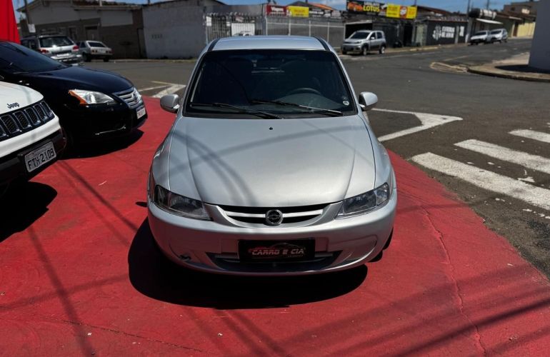 Chevrolet Celta 1.0 MPFi Life 8v - Foto #2