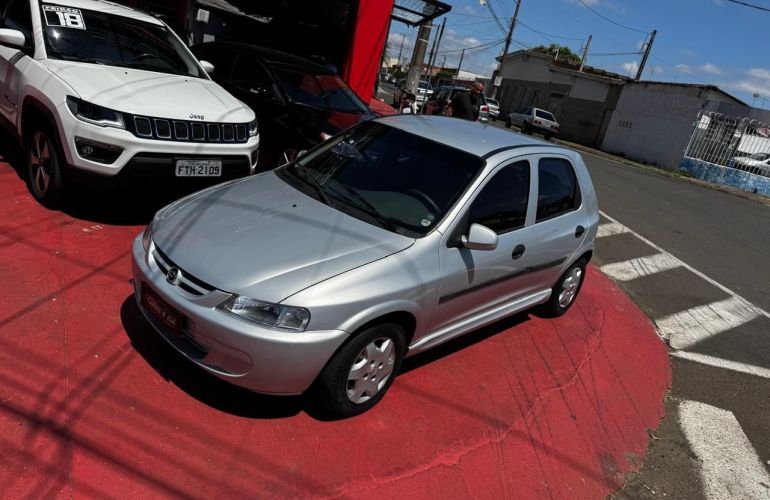 Chevrolet Celta 1.0 MPFi Life 8v - Foto #3
