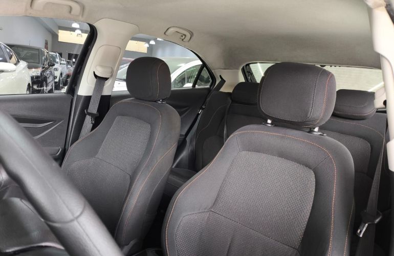 Chevrolet Onix 1.4 MPFi LTZ 8v - Foto #9