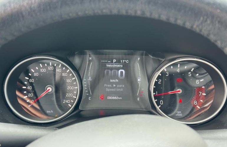 Fiat Toro 2.4 16V Multiair Blackjack - Foto #6