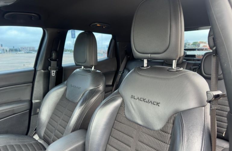 Fiat Toro 2.4 16V Multiair Blackjack - Foto #8