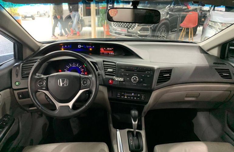 Honda Civic 2.0 LXR 16v - Foto #9